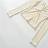 Camiseta de punto de encaje calado blanca de manga larga, de dos piezas falsas, para mujer, top de capa interior ajustado para otoño