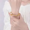 Pulsera Ancha de Hielo Triturado de Tres Caras de 6 mm, Pulsera de Cobre Deslumbrante Chapada en Oro Antiguo CNC, Estilo de Moda de Lujo Ligero para Viajes Diarios para Mujeres