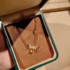 Collar con Colgante Minimalista Transfronterizo, Joyería de Citrino con Diamantes, Cadena para Clavícula para Mujer, Diseño de Abejita