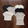 Yi Mengling mesma camiseta de algodão elástico de manga curta gola redonda slim feminina versão curta para mostrar o umbigo/versão normal preto branco cinza