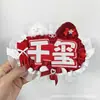 Etiquetas de Animación de Doble Carácter Cp Set de 28 Piezas DIY Hecho a Mano Creativo Adornos Colgantes Reflectantes Tejido No Tejido Productos Terminados Diseños Lindos de Celebridades