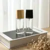 Em estoque frasco de loção transparente quadrado 30ml tipo pump dispensador plano para amostra de base dispensador pequeno portátil para amostra
