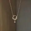 Dulce y Exquisito Collar Colgante de Borla de Estrella y Luna para Mujer, Moderno, Versátil, Estilo Simple y Fresco Cadena para Clavícula Cadena Colgante