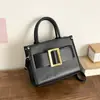Bolso de hombro cruzado para mujer, moderno y elegante estilo coreano, nuevo modelo otoño 2026, simple, de moda, versátil, para llevar al hombro o cruzado