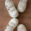 Zapatos Blancos de Suela Gruesa con Velcro para Mujer, Nuevos de Verano 2026, Versátiles, que Aumentan la Altura, Ligeros, de Suela Blanda, Casuales