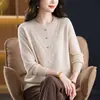 Suéter tejido de manga larga elegante y nuevo para el invierno 2026 para mujeres de mediana edad y mayores, de corte holgado, elegante y rejuvenecedor