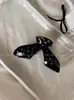 Grampo de cabelo grande elegante estilo coreano com bolinhas delicadas para coques na parte de trás da cabeça, acessório de cabelo elegante em forma de tubarão para meninas