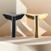 Venta Directa de Fábrica Herrajes de Lujo Ligero Pie de Avión Pie de Mesa de Té Pie de Mueble Antideslizante Pie de Soporte de Mueble Pie Trigeminal de Metal Diamante para Sofá