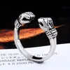 Guerrero de Acero Joyería europea y americana al por mayor anillo personalizado retro puño boxeo titanio acero anillo de acero inoxidable para hombre