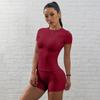 Conjunto de Ropa de Yoga de Secado Rápido Ajustada de Manga Corta con Shorts y Top Deportivo para Correr al Aire Libre