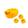 Pata com três patinhos para brincar na água, brinquedo de banho que faz barulho de guincho, patinho amarelo pequeno em uma sacola de rede, brinquedo de PVC, patos grandes e pequenos