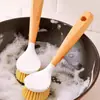 Novidade 0,1 Frete Grátis Escova para Panelas para Uso na Cozinha, Escova de Cabo Longo com Furos para Remover Limalha e Gordura, Não Danifica Panelas, Escova para Lavar Louça, Madeira