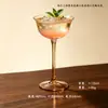 Copas de cóctel de bar: Vasos de cóctel de boca ancha estilo japonés Kimura, copas de martini, copas de champán acampanadas y copas de vidrio para bebidas ligeras