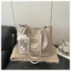 Bolso de Gran Capacidad para Mujer 2025 Nueva Moda Exquisito Bolso de Hombro con Cadena para el Trabajo y los Viajes Diarios Estudiantes a Clase para Llevar Regalos