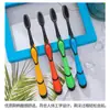 Cepillo de dientes de carbón de bambú con cerdas suaves, empaquetado individualmente, disponible en supermercados y tiendas de 2 yuanes, adecuado para adultos, parejas y uso doméstico, con cerdas finas y suaves