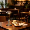 Luminária de Mesa para Bar e Restaurante Modelo Novo Transfronteiriça Carregamento USB Luz de Ambiente LED Luminária de Mesa de Hotel de Metal Luz de Ambiente Regulável