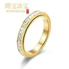 Nuevo modelo transfronterizo 2025 anillo incrustado con diamantes pequeños cuadrados, joyería de anillo giratorio de nicho para aliviar el estrés del fabricante original