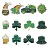 Accesorios para Joyería DIY Transfronterizos Trébol de Cuatro Hojas de la Suerte Festival de Cerveza Irlandesa Pendientes Colgante Llavero de Aleación Encanto