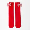 Meias de Natal para Meninas com Laço Vermelho Acima do Joelho Outono e Inverno Listras Verticais Doces Meias Infantis de Algodão Classe A