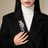Broche Fênix Cravejado de Diamantes Mais Vendido Transfronteiriço para Mulheres, Luxo Leve e Toque de Alto Padrão, Broche com Franja de Pérolas, Acessório Vintage para Casaco e Cheongsam