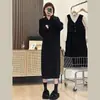 Nuevo Vestido de Punto con Capucha para Mujer Otoño e Invierno 2025 Estilo Coreano Abrigo para Mujer Petite con Falda de Longitud Media para Mujer