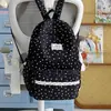 Mochila Estudiante Estilo Coreano Crema Suave Puntos Amarillos para Clases Diarias, Empalme de Encaje Dulce Estilo Chica Mochila Pequeña