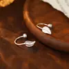 Pendientes Exquisitos y de Moda con Diseño de Hoja para Mujer, Dulces y de Alta Gama, Adecuados para Perforaciones de Oreja, Accesorios para Oreja Estilo Universitario al por Mayor