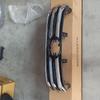 Adecuado para Toyota TOYOTA Hailux REVO rejilla delantera central 2015-2019