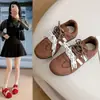 Zapatos de entrenamiento alemanes marrones estilo retro para mujer, nuevos populares, zapatos sucios versátiles, zapatos de estudiante modernos, zapatos de tabla ligeros para viajar