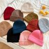 Exportado a Japón sombrero de lana de oveja de alta calidad para mujer otoño e invierno cálido protección para los oídos sombrero de punto circunferencia de cabeza grande cara pequeña sombrero para el frío