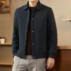 Chaqueta de Plumas para Hombre Otoño e Invierno Cuello Solapa Estilo Ropa de Trabajo Estándar Nacional 90% Plumón de Pato Blanco Cálida Joven Lujo Tendencia Abrigo Resistente al Frío