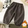 Calças infantis com forro de fleece, calças grossas, novos estilos de inverno para meninas e meninos, calças quentes para bebês, calças de moletom para usar como outer wear, calças infantis, roupas infantis