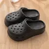Zuecos Jie Liya para Mujer con Suelas Gruesas y Aumento de Altura, Nuevo Modelo Verano 2026, Chanclas de Eva para Playa al Aire Libre para Parejas y Hombres, Venta al por Mayor