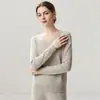 Nueva capa base de punto de cachemira para otoño e invierno, moderna, suave, cómoda, lisa, simple, de manga larga, cálida y elegante para mujer