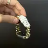 Adecuado para Correa de Reloj Xiaomi Mi Band 11 9/8Nfc Cuero Lujo Ligero Estilo de Alta Gama Correa de Pulsera de Estrella de Cinco Puntas para Niñas