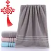 Toalla de Algodón Gaoyang Nueva al por Mayor Engrosada Suave Absorbente para Adultos Lavar Cara Baño Toalla Grande Regalo Logo Bordado