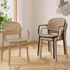 Cadeira de Plástico Rattan Nórdica para Casa Empilhável Cadeira de Jantar Lazer ao Ar Livre Cadeira Celebridade da Internet com Encosto Mesa e Cadeiras com Braço Cadeira Oca