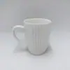 Louça de Cerâmica Branca Pura Tigelas e Pratos Japoneses Embossados Tigela de Arroz Simples Doméstica Tigela para Macarrão Tigela para Sopa Prato para Bife Prato Plano