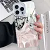 Estilo Nórdico Lazo Francés Manzana 17 Hilo de Pluma Estuche para iPhone 16/15 Funda Premium para Teléfono Cubierta Anti-Caída de PC