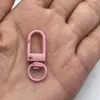 Fivela de Camarão em Liga de Zinco com Pintura Colorida Assada Fivela Pequena de Porta de 3 Pontos Fivela para Pendurar Bonecas Acessórios para Joias DIY Chaveiros Em Estoque