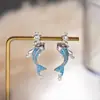 Moda [más que cada año] diseño único aretes de tachuela de amor koi aretes de tachuela exquisitos de alta calidad para mujer