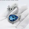 Desarrollo de Joyería Diamante Completo Boutique Accesorios Personalizados Producción Hebilla Colgante Versión Coreana Personalizado Dibujos Animados Cisne Llavero