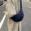 Colección Otoño 2026: Bolso cruzado para mujer, Bolso de hombro, Bolso tipo dumpling, Bolso para el trabajo, Ligero, Moderno y Bolso minimalista para debajo del brazo
