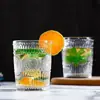 Envío gratis para dropshipping, vaso de vidrio con diseño de girasol de moda, vaso de vidrio en relieve de alta gama y único, perfecto para niñas, uso en el hogar en verano