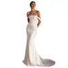Vestido de novia ligero de un hombro transfronterizo AliExpress, estilo europeo y americano, silueta sirena ajustada, adecuado para sesiones de fotos de viaje, con una pequeña cola