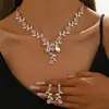 Conjunto de joias europeu e americano transfronteiriço, brincos e colar florais rosa, design de strass, acessórios de noiva para casamento atacado