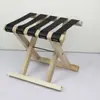 Caballo de Troya Duro Misceláneo del Noreste Producido y Vendido por Uno Mismo, Ventas a Bajo Precio, Taburete Plegable para Estudiantes, Taburete Bajo para Puesto de Ocio al Aire Libre