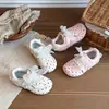 Tênis Esportivo Infantil de Solado Macio 2026 Primavera/Outono Novos Sapatos para Bebês Meninas Sapatos Casuais Sapatos para Bebês e Crianças Pequenas Tênis de Prancha Forrest Gump