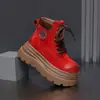 Botas Femininas Estilo Martin 2026, novo modelo estiloso, que aumenta a altura, com sola grossa, botinhas curtas retrô, versáteis e na moda, populares botas amarelas