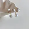 Brincos de Pérola com Flores Vintage Exquisitos Estilo Francês, Luxo Leve, Alto Padrão, Elegantes, Modernos, Versáteis e Deslumbrantemente Bonitos Acessórios de Orelha